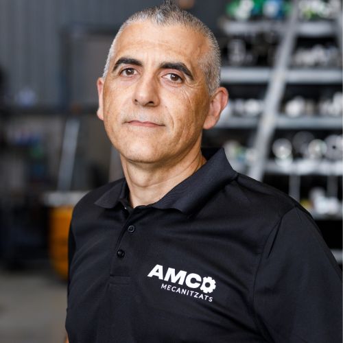 Amador. Gerente de AMCO. Comercial. Mecanizador